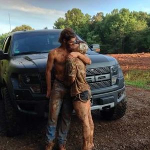 Meet your Posher, Marcos